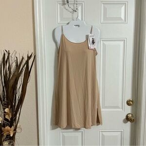Jockey Tan Full Slip Cling-Free with Spaghetti Straps Size L
